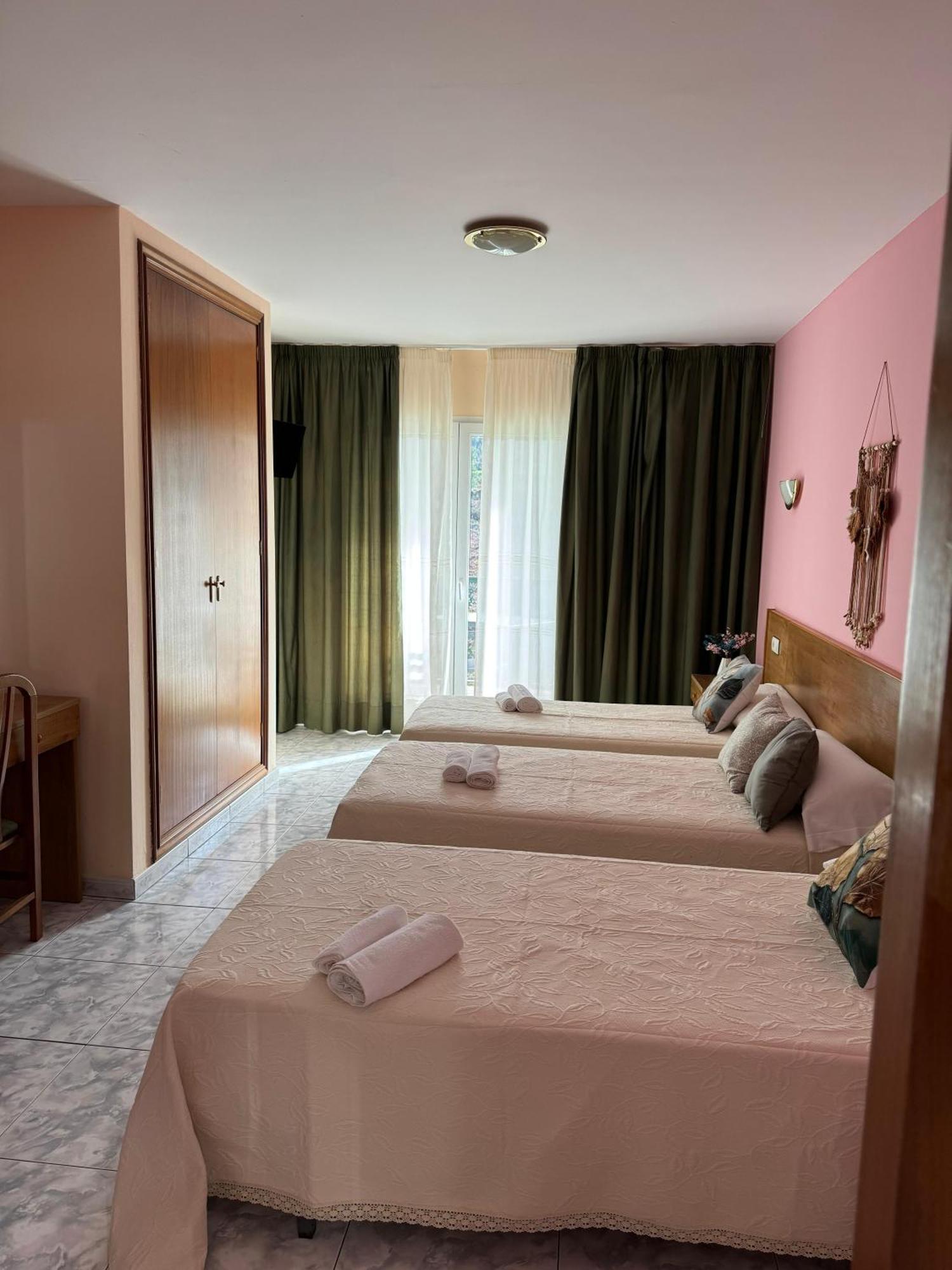 Hotel Campestre Chamuinas Pontevedra Phòng bức ảnh